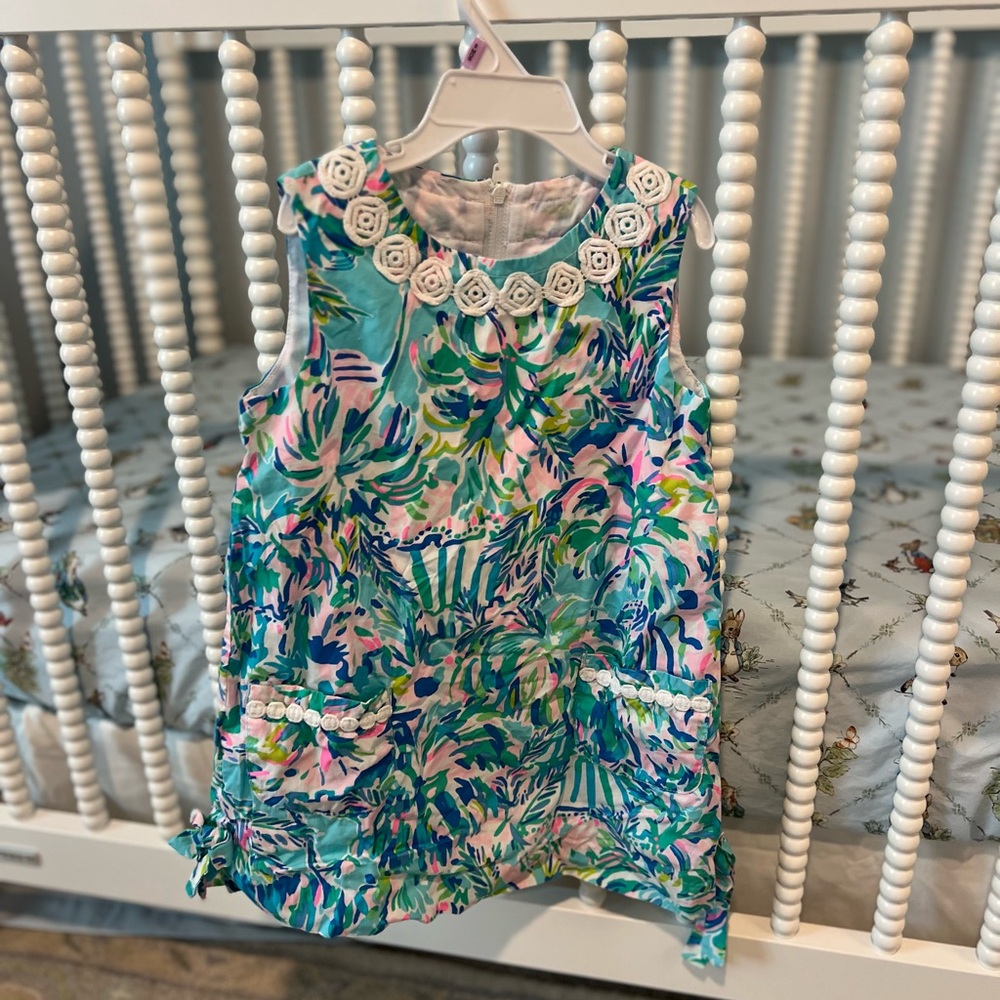 Lilly Pulitzer shift dress